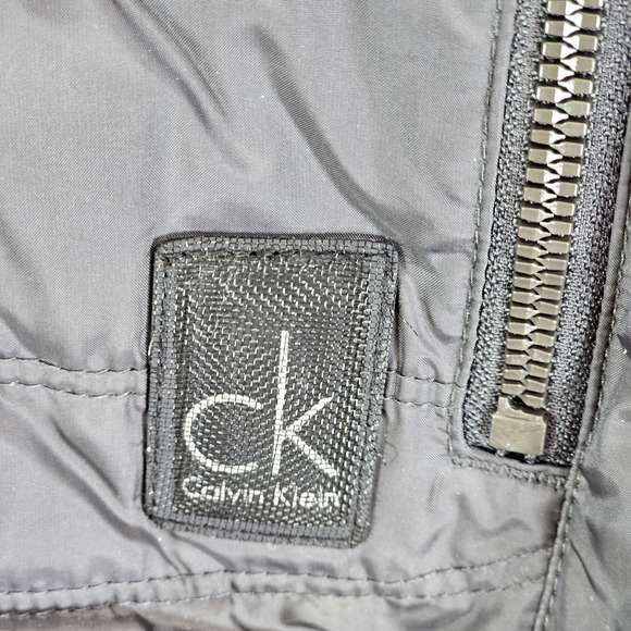 Calvin Klein Men’s Stretch Insulated Full Zip Puffer Vest Black Grey Sz XL NWOT - Picture 4 of 13